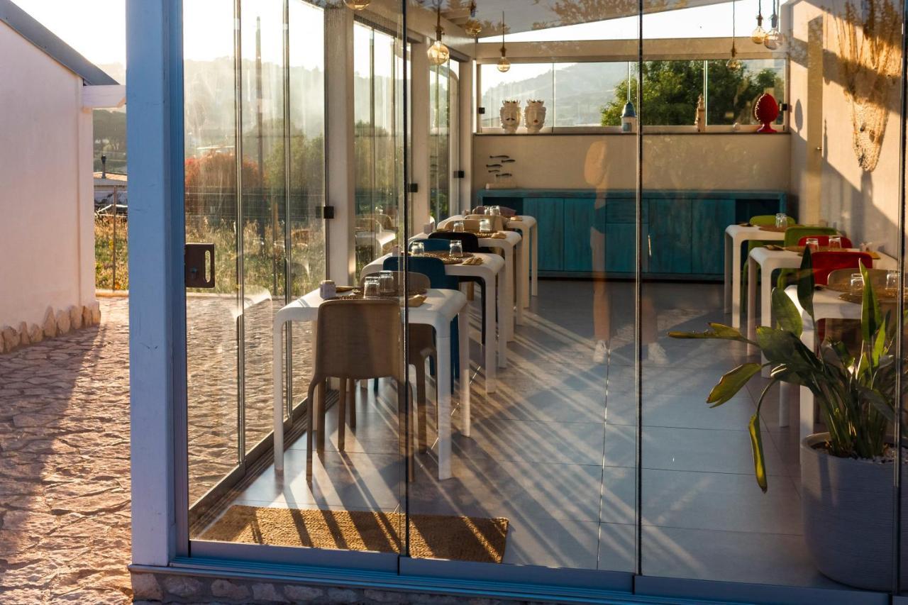 5 elementi Bed and Breakfast Porto Empedocle Buitenkant foto