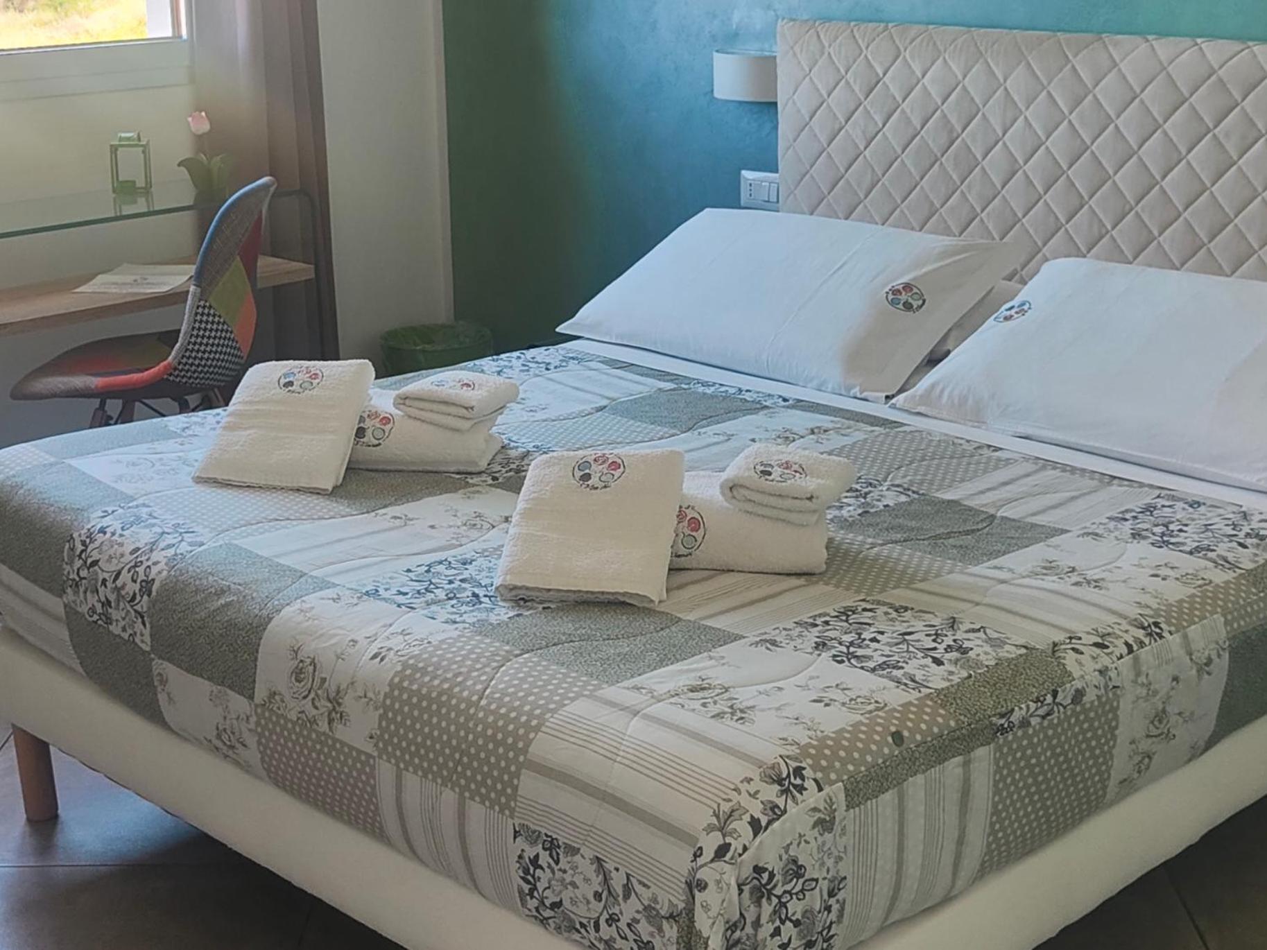 5 elementi Bed and Breakfast Porto Empedocle Buitenkant foto